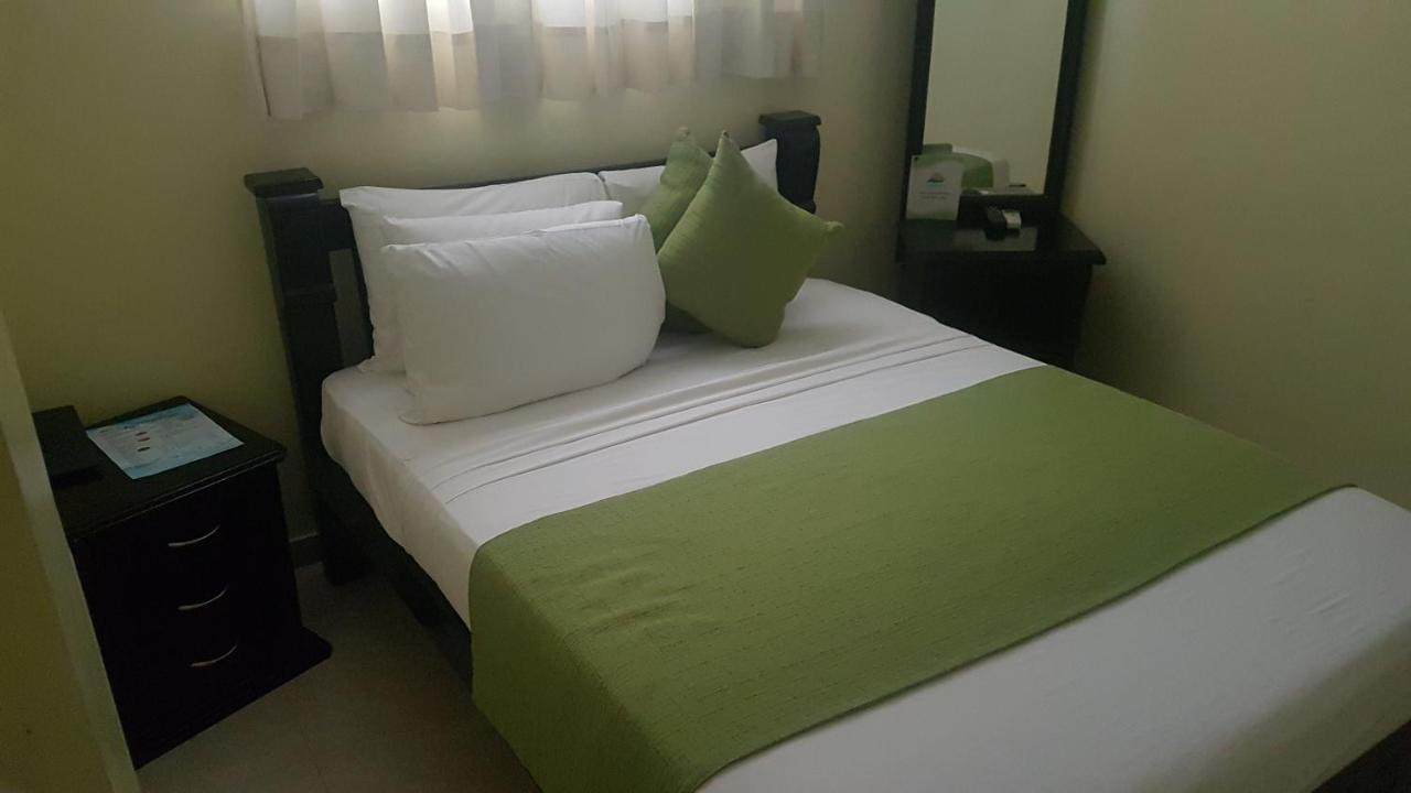 Hotel Sol Del Este Cartagena Exterior foto